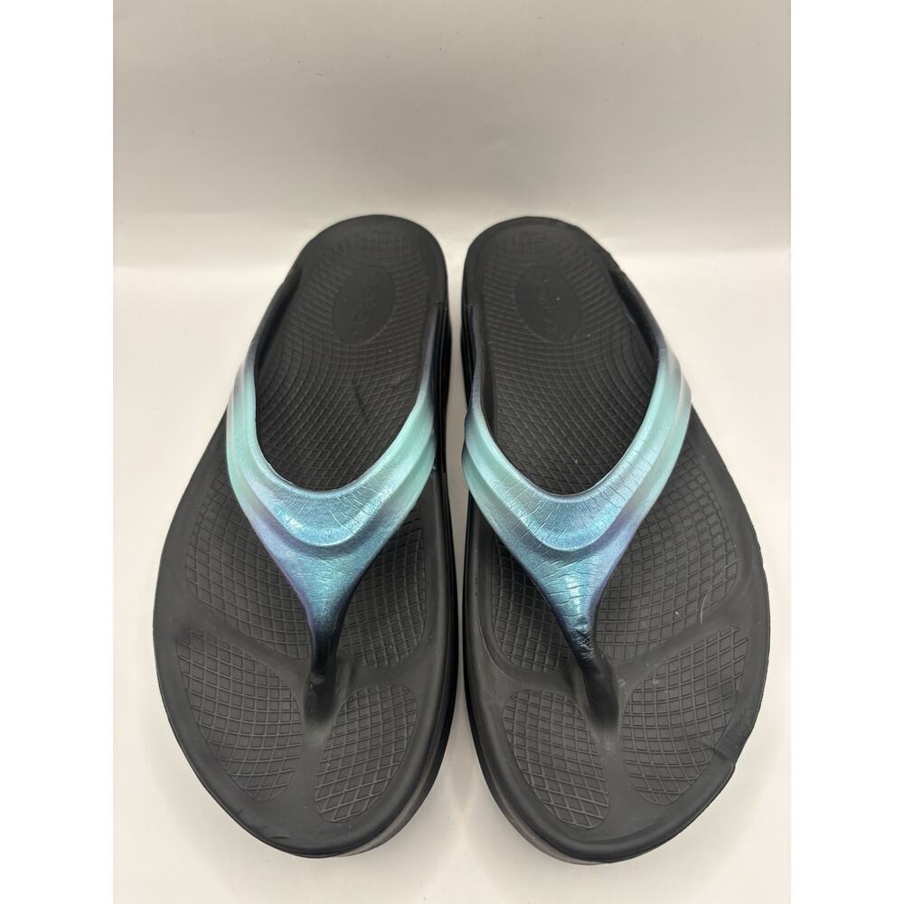 OOFOS OOmega Oolala Luxe Iridescent Blue Sandals Women Size 10 - Picture 3 of 9